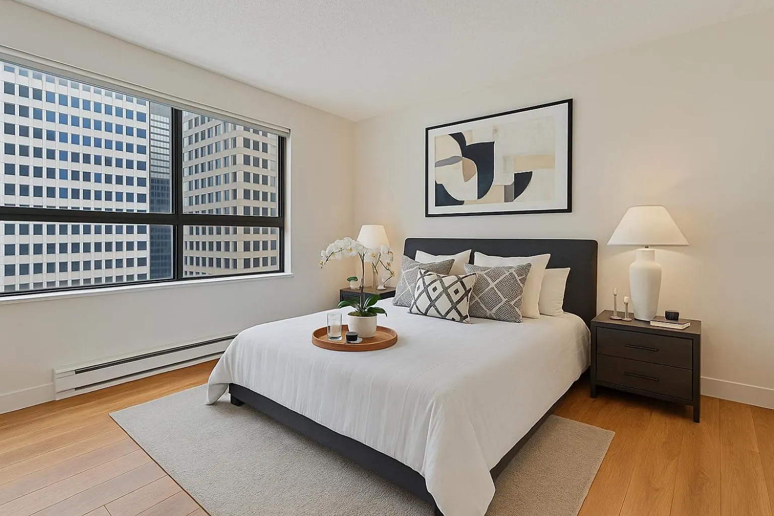 Skyline Serenity Elegant 2Br With City Vibes Vancouver Appartamento